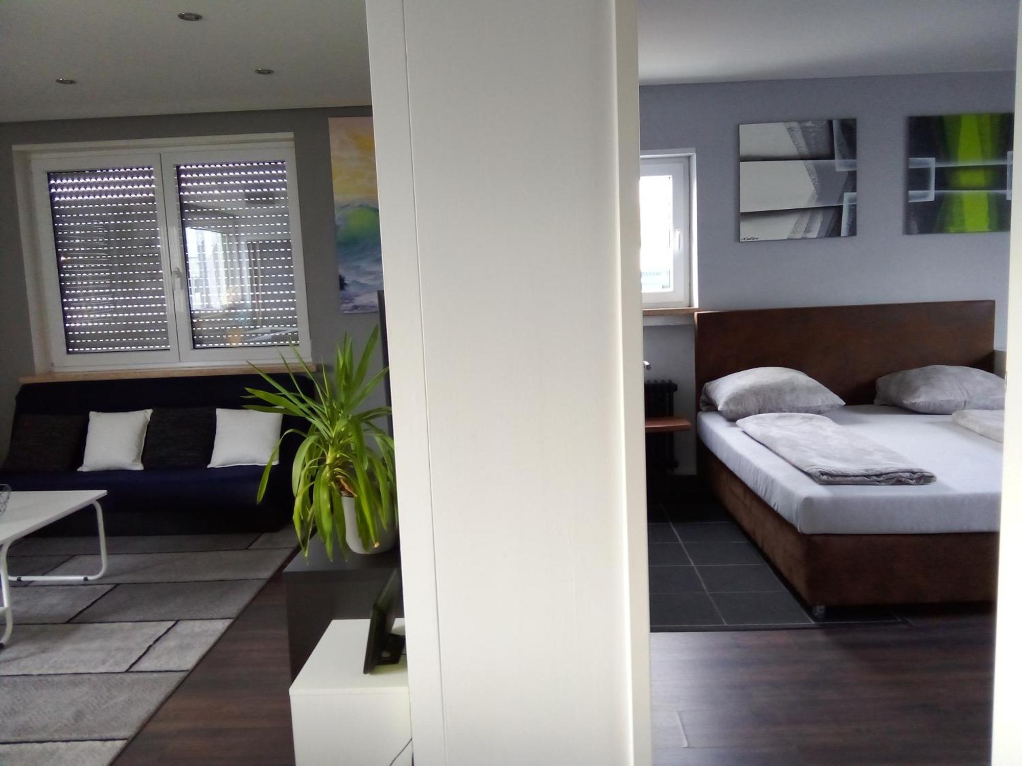 Apartments - Geraeumige 95 Qm Mit Balkon Augusta Esterno foto